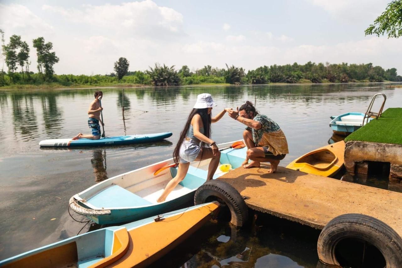 Chi-Bu Riverside Nhon Trach Bagian luar foto