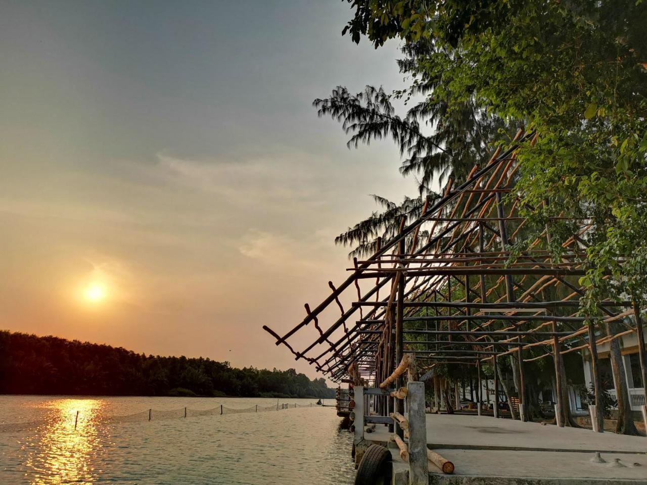Chi-Bu Riverside Nhon Trach Bagian luar foto